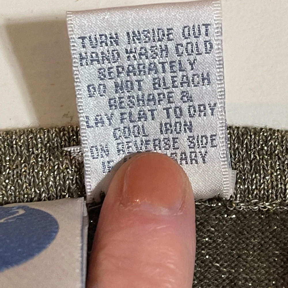 DG 2 DIANE GILMAN NWTS GOLD METALLIC TANK SZ MED - Picture 13 of 13